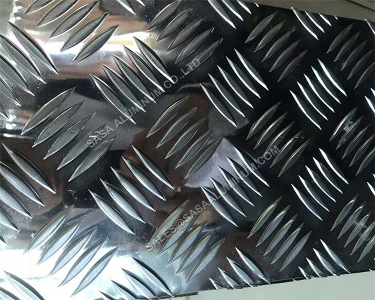 The Benefits of Chequered Plates