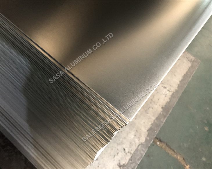 How to Tell the Difference Between Stainless Steel and Aluminum